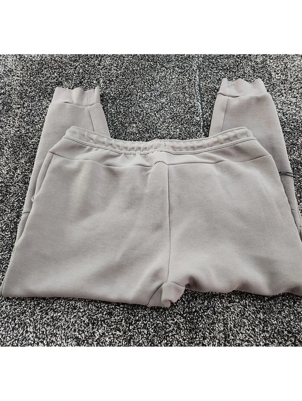 Nike Tech Fleece Joggers Sweatpants Men’s Size 2XL XXL Cave Stone/Black active